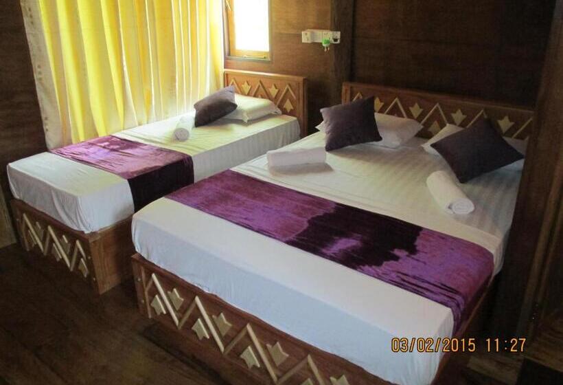 فندق Yala River Face Inn