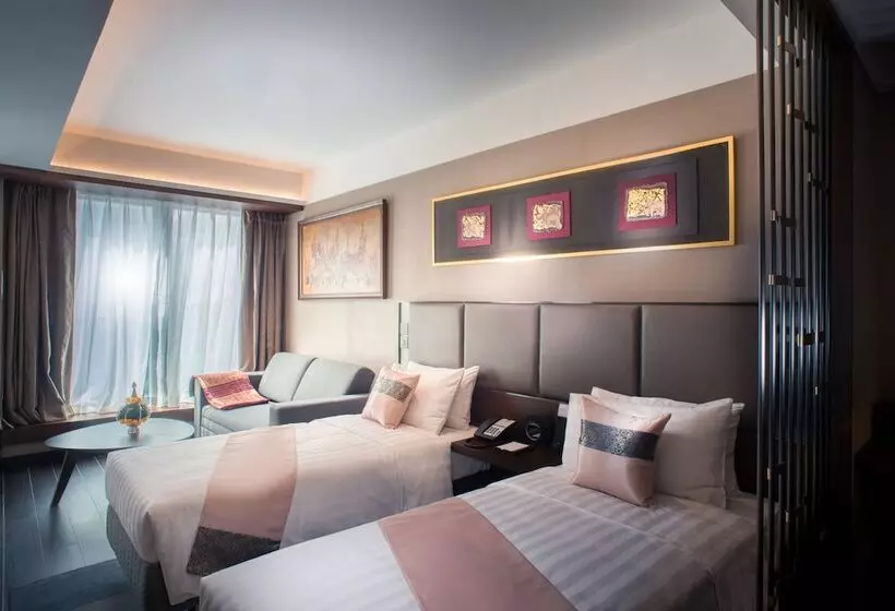 هتل Soravit On Granville