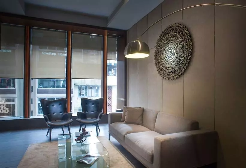 هتل Soravit On Granville