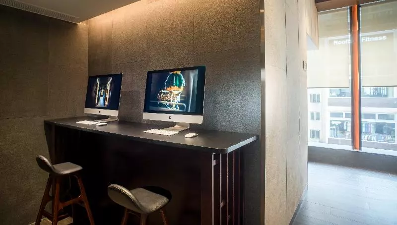 هتل Soravit On Granville