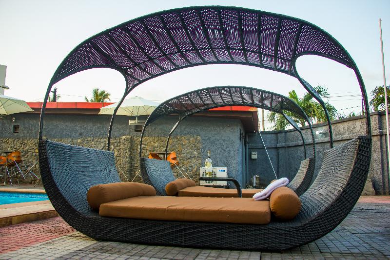 هتل The Palmview Manor