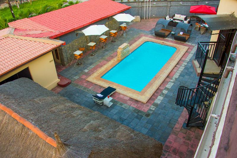 هتل The Palmview Manor