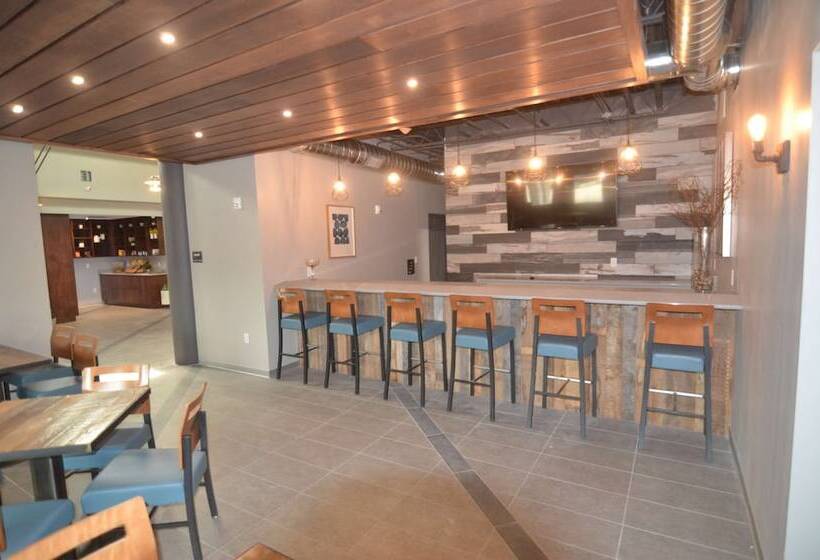 فندق Best Western Premier Ankeny