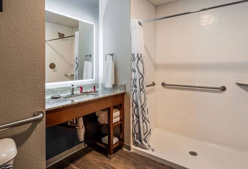 فندق Best Western Premier Ankeny