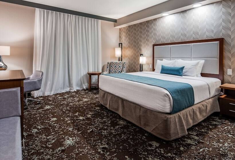 فندق Best Western Premier Ankeny