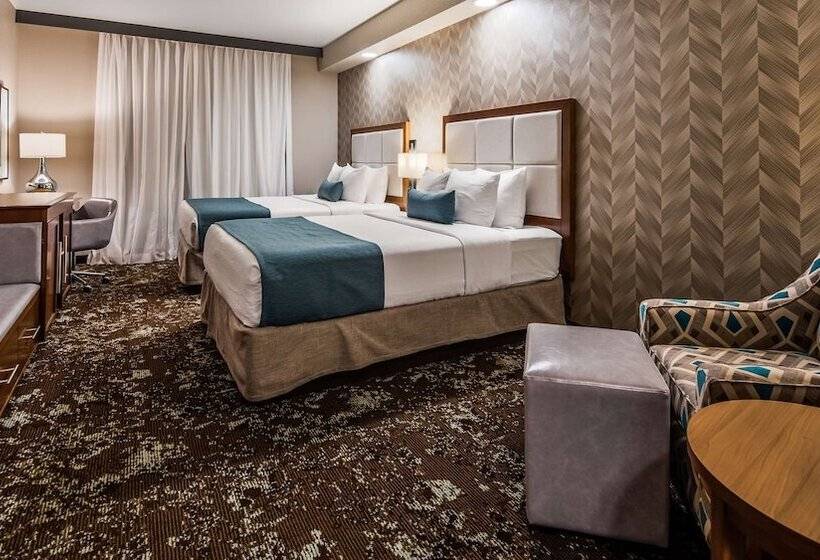 فندق Best Western Premier Ankeny