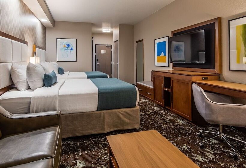 فندق Best Western Premier Ankeny