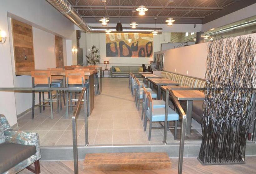 فندق Best Western Premier Ankeny