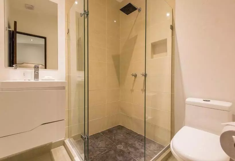 ホテル Luxe Villa Milattá Boutique / Pool Por Nomadguru