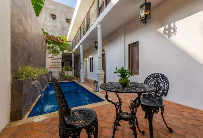 ホテル Luxe Villa Milattá Boutique / Pool Por Nomadguru