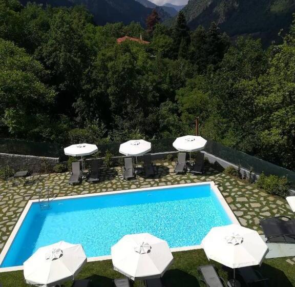 호텔 Forest Suites Boutique