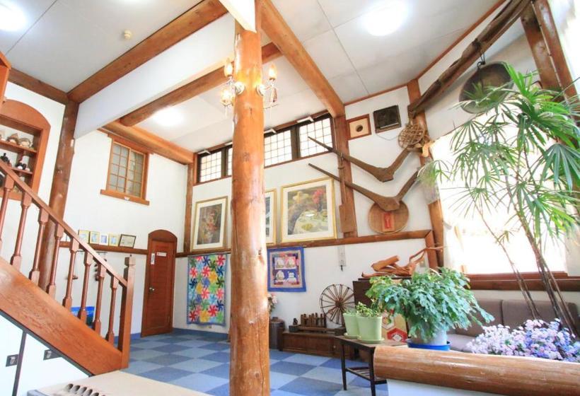 בית מלון כפרי Hakuba Blanche