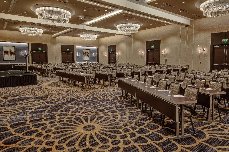 בית מלון כפרי Hilton Franklin Cool Springs