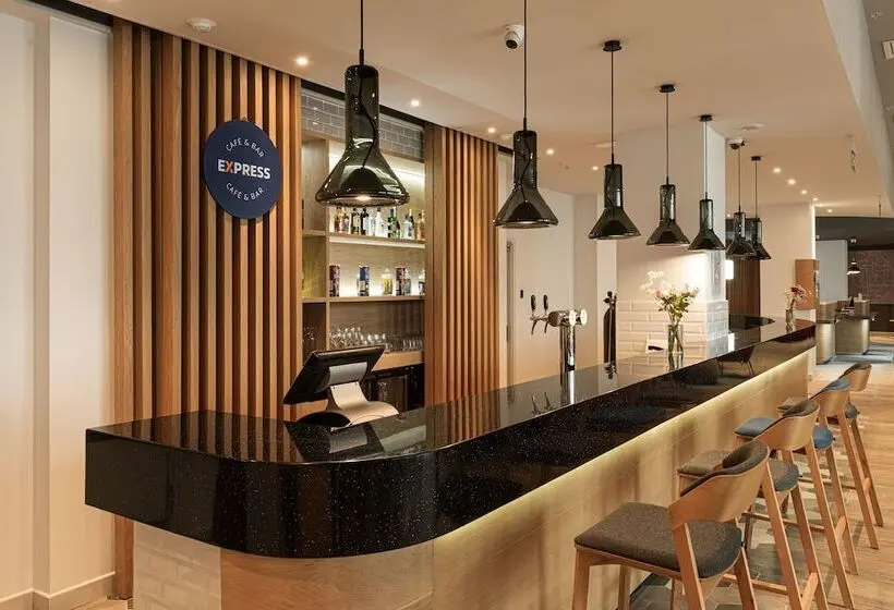 هتل Holiday Inn Express   Astana   Turan, An Ihg