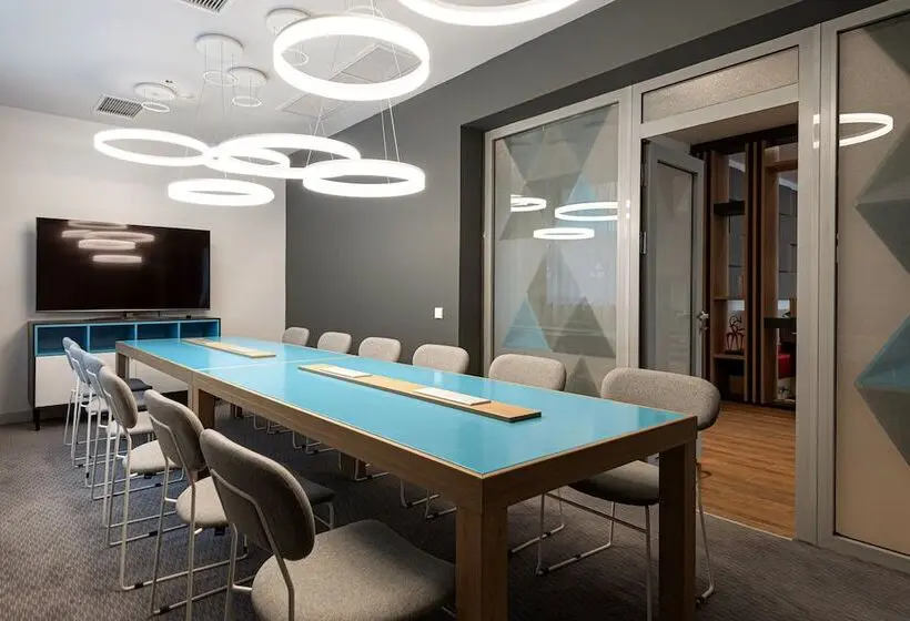 هتل Holiday Inn Express   Astana   Turan, An Ihg