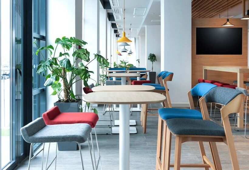 Hotel Holiday Inn Express   Astana   Turan, An Ihg