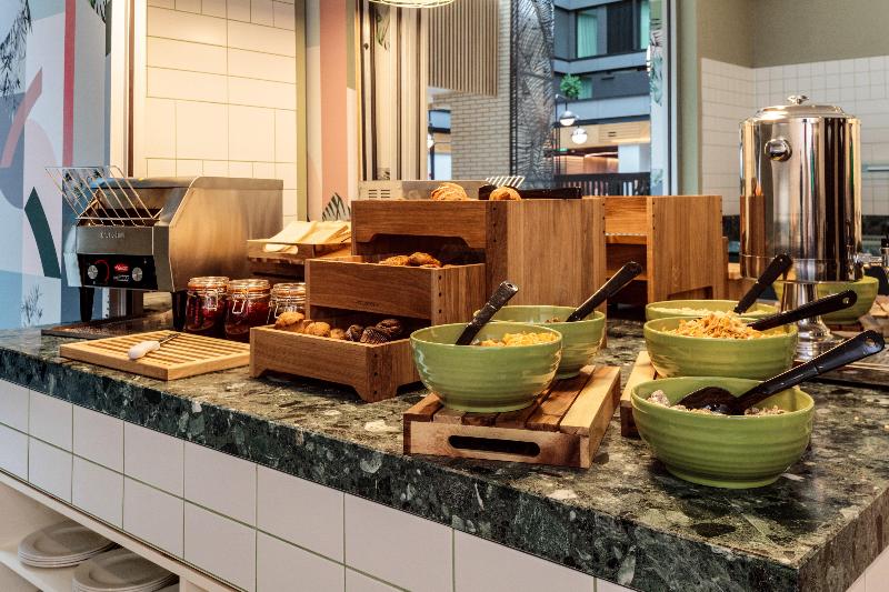 فندق Holiday Inn London Heathrow   Bath Road, An Ihg