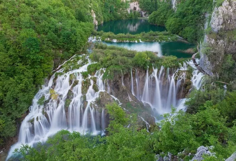 Hotelli Fenomen Plitvice Resort