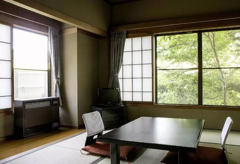 هتل Ryokan Warabino
