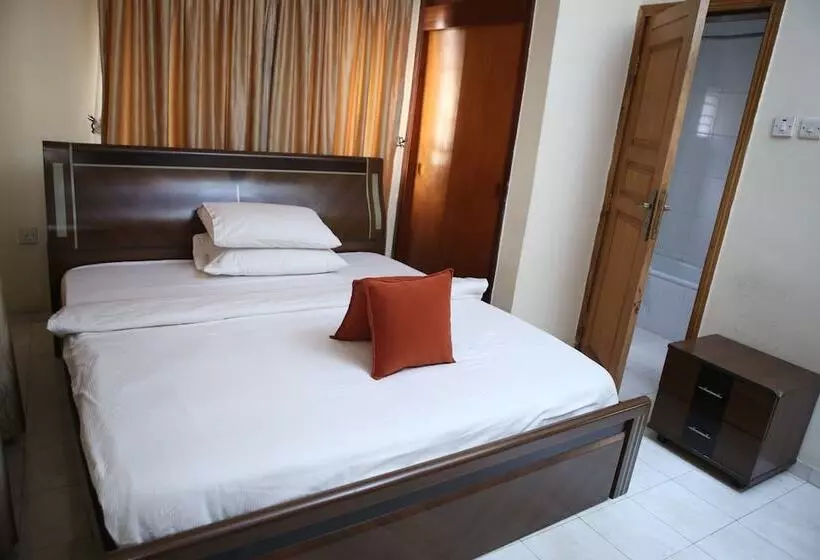 هتل The Habitat Suites & Apartments