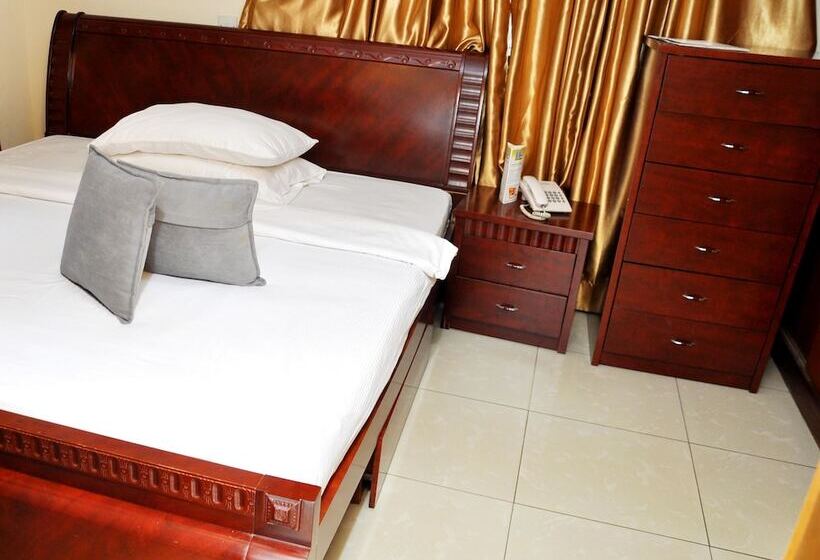 هتل The Habitat Suites & Apartments