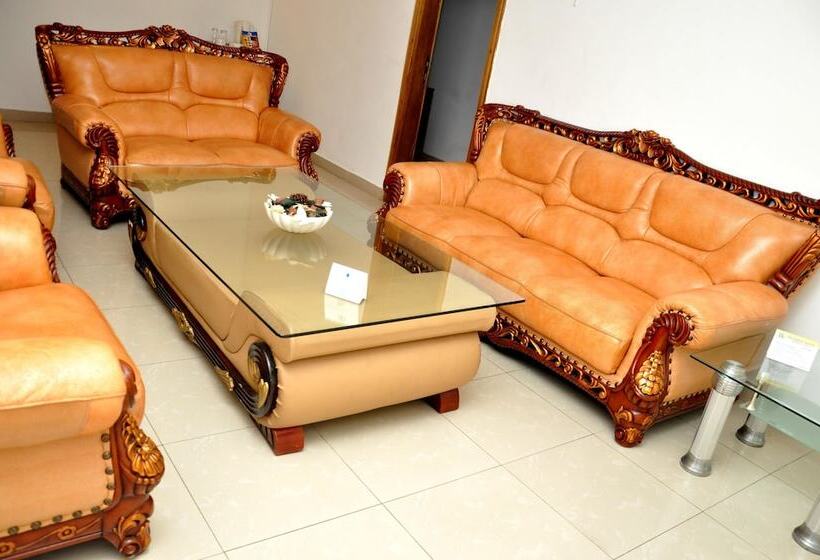 هتل The Habitat Suites & Apartments