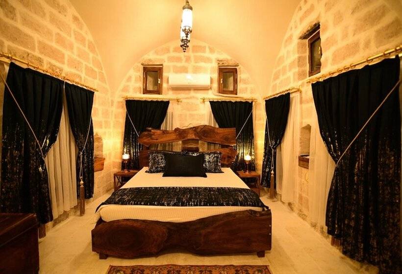 هتل Sultan Konagi