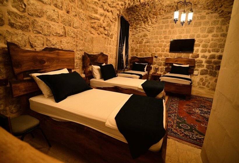 هتل Sultan Konagi