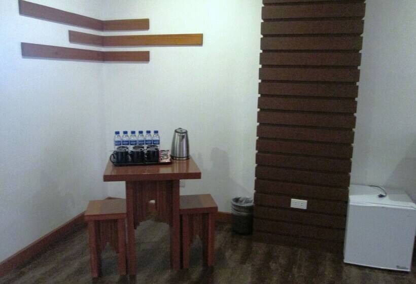 Отель Abozza Resort