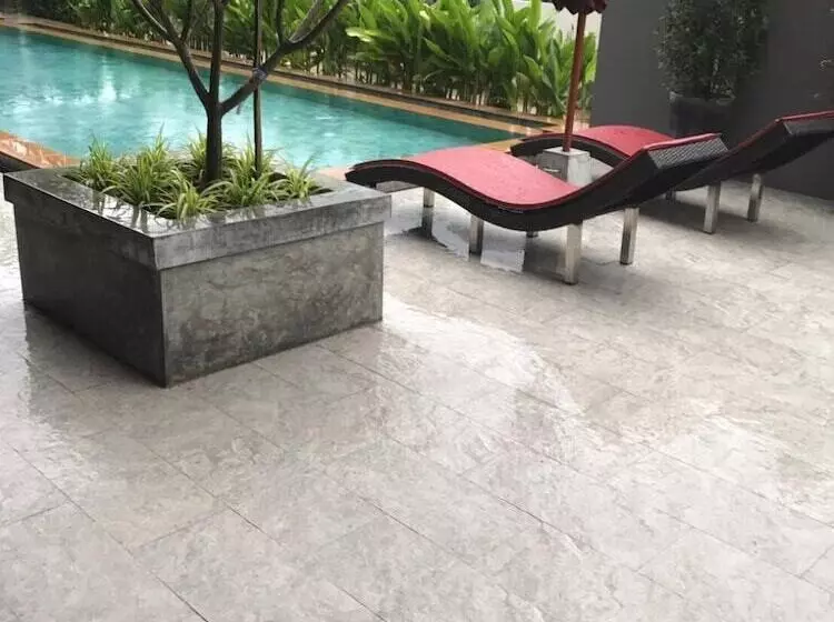 Hotelli Amarina Green