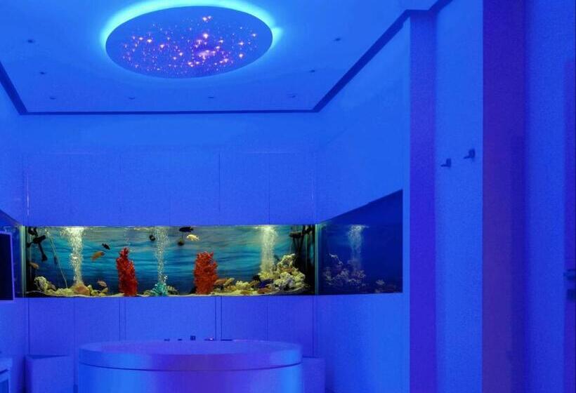 בית מלון כפרי Aquaboutique Wellness&spa