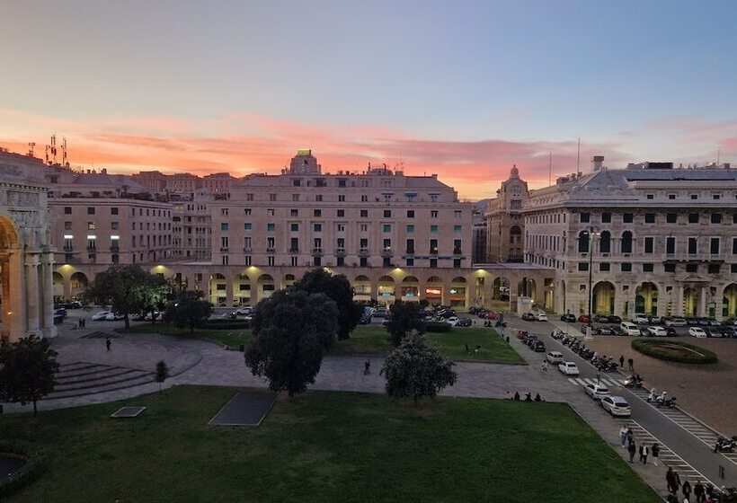 هتل B&b Piazza Della Vittoria