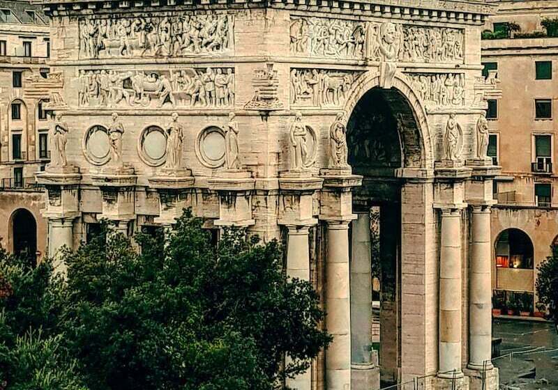 هتل B&b Piazza Della Vittoria