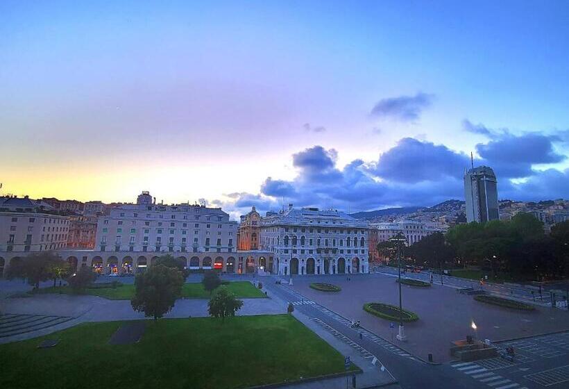 هتل B&b Piazza Della Vittoria