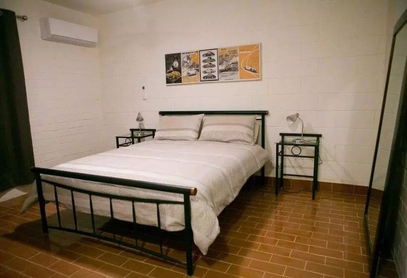 ホテル Breakaway Views 374 Alp St