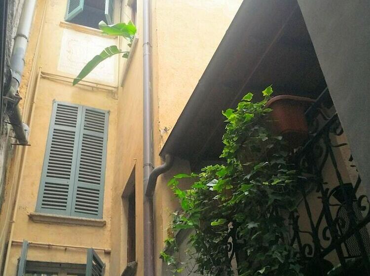 ホテル Camera Dolcenotte