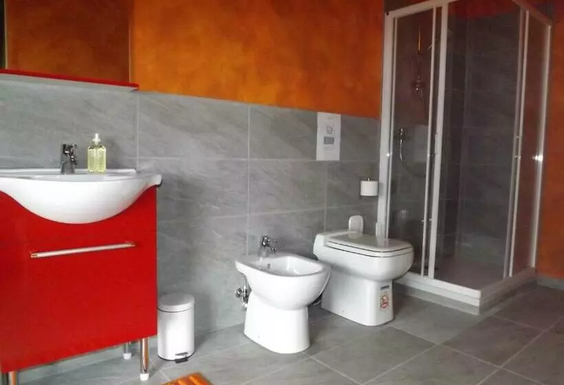 هتل Guest House Cascina Belsito