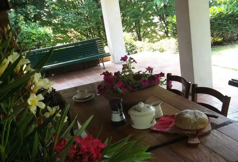 هتل Guest House Cascina Belsito