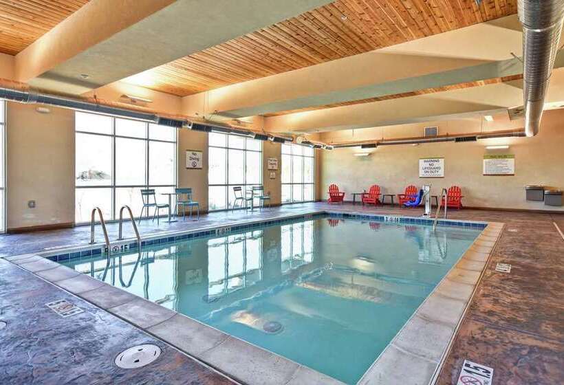 فندق Home2 Suites By Hilton Victorville