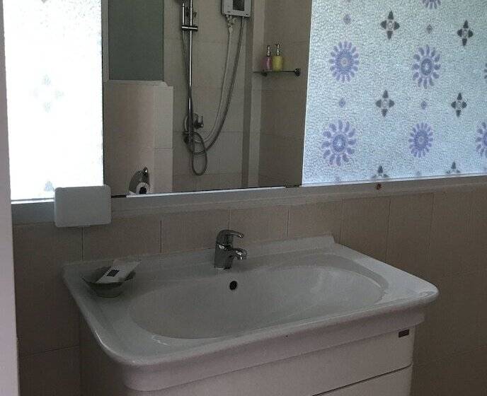 Отель Hongte Khaolak Resort