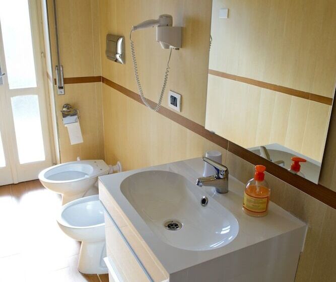 בית מלון כפרי I Delfini