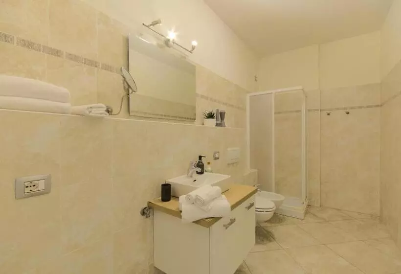 Hotelli Imola Residence   Self Check In