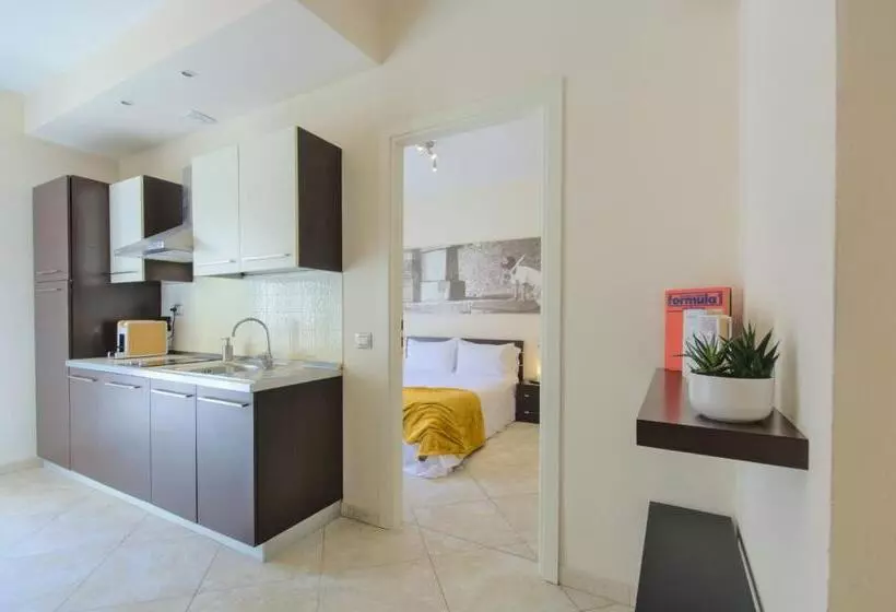 Hotelli Imola Residence   Self Check In