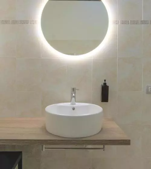 Hotelli Imola Residence   Self Check In