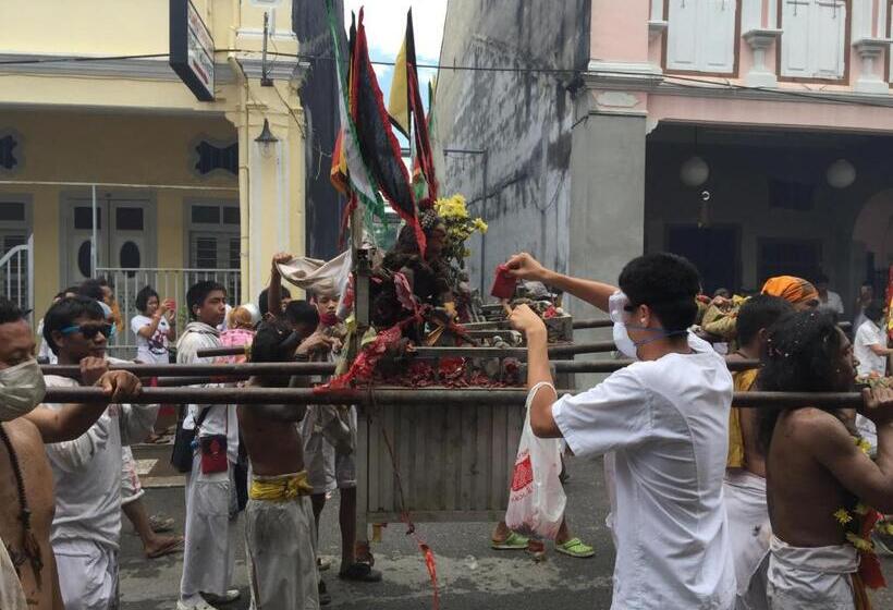 호텔 Phuket Old Town Hostel