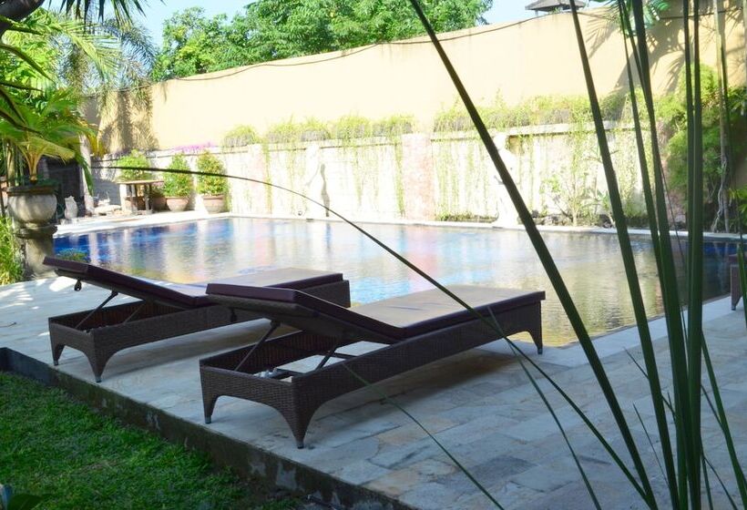 בית מלון כפרי Tori Inn