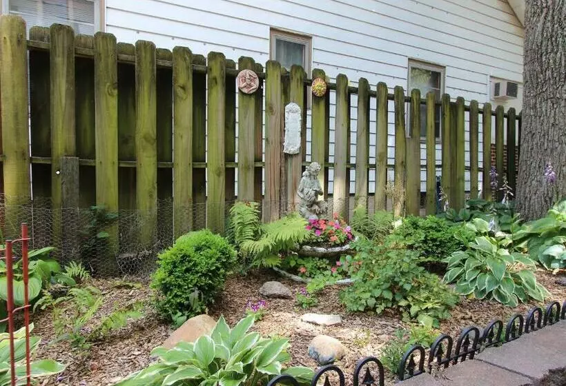 Hotelli Sylvia's Irish Inn