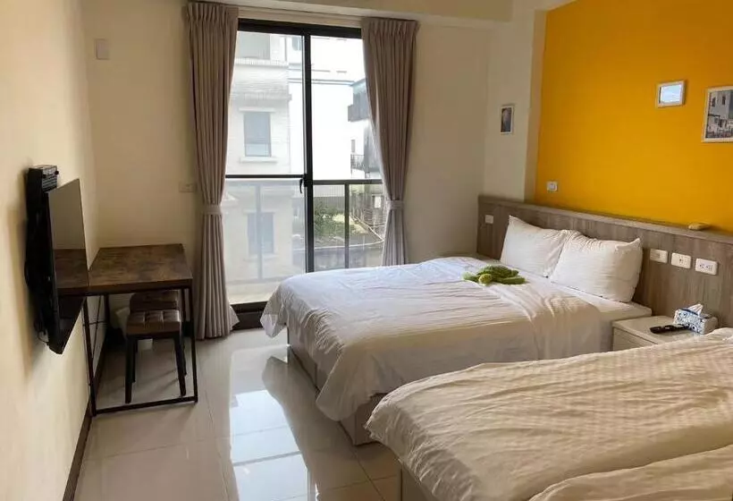 هتل Luo Dong Traveler B&b