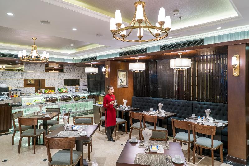 هتل Conifer Grand