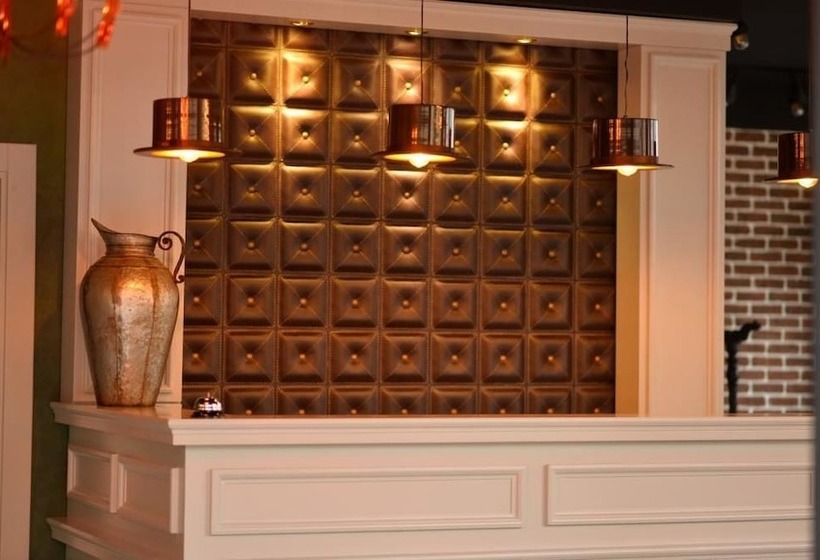 호텔 Enginyurt City